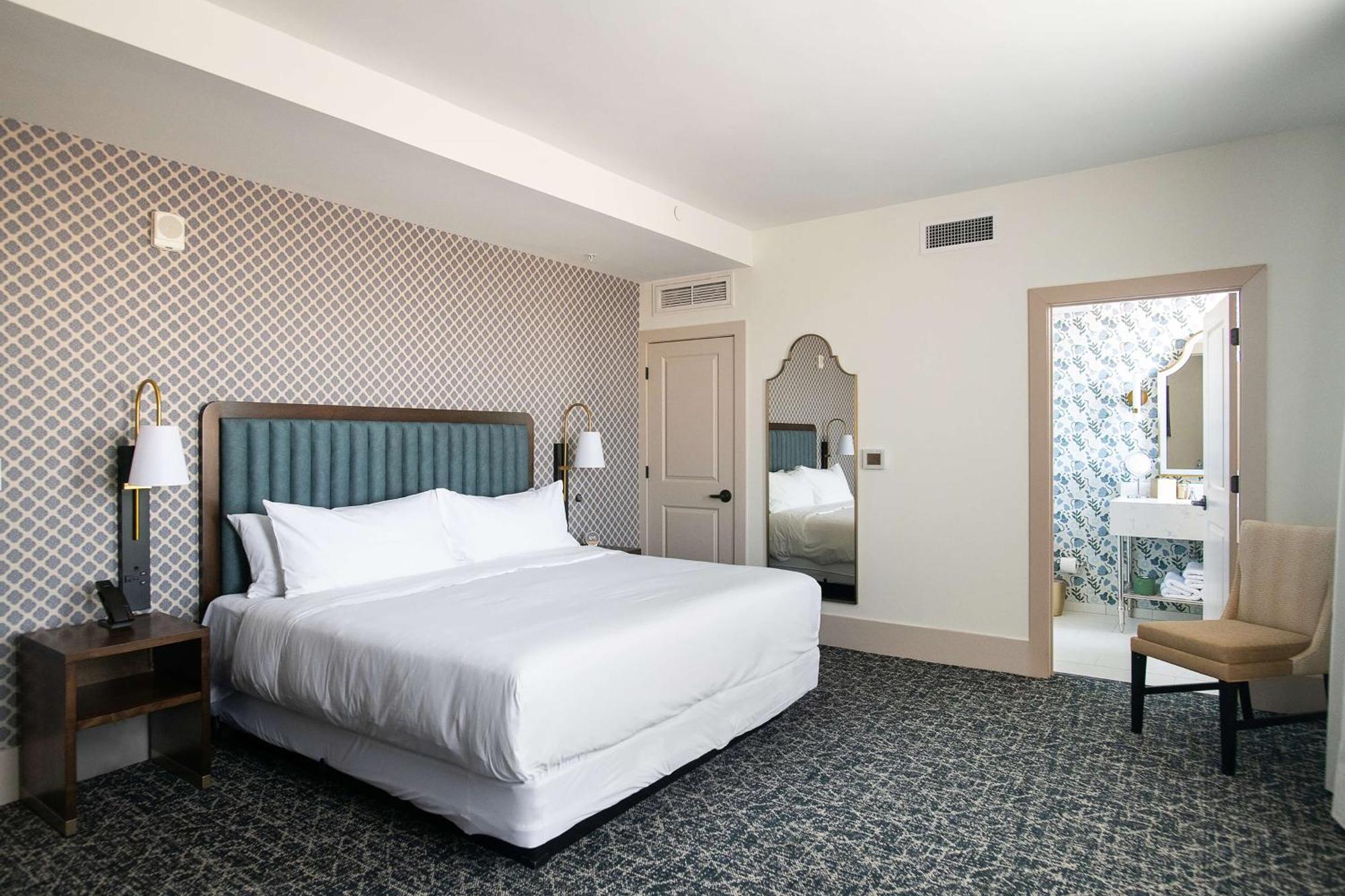 Hotel Petersburg, Tapestry Collection By Hilton Ngoại thất bức ảnh